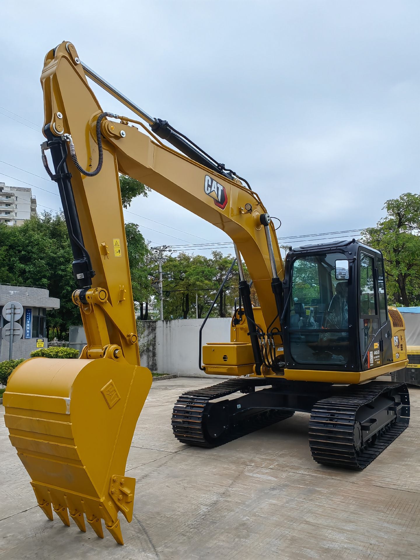 NEW CAT 312GC