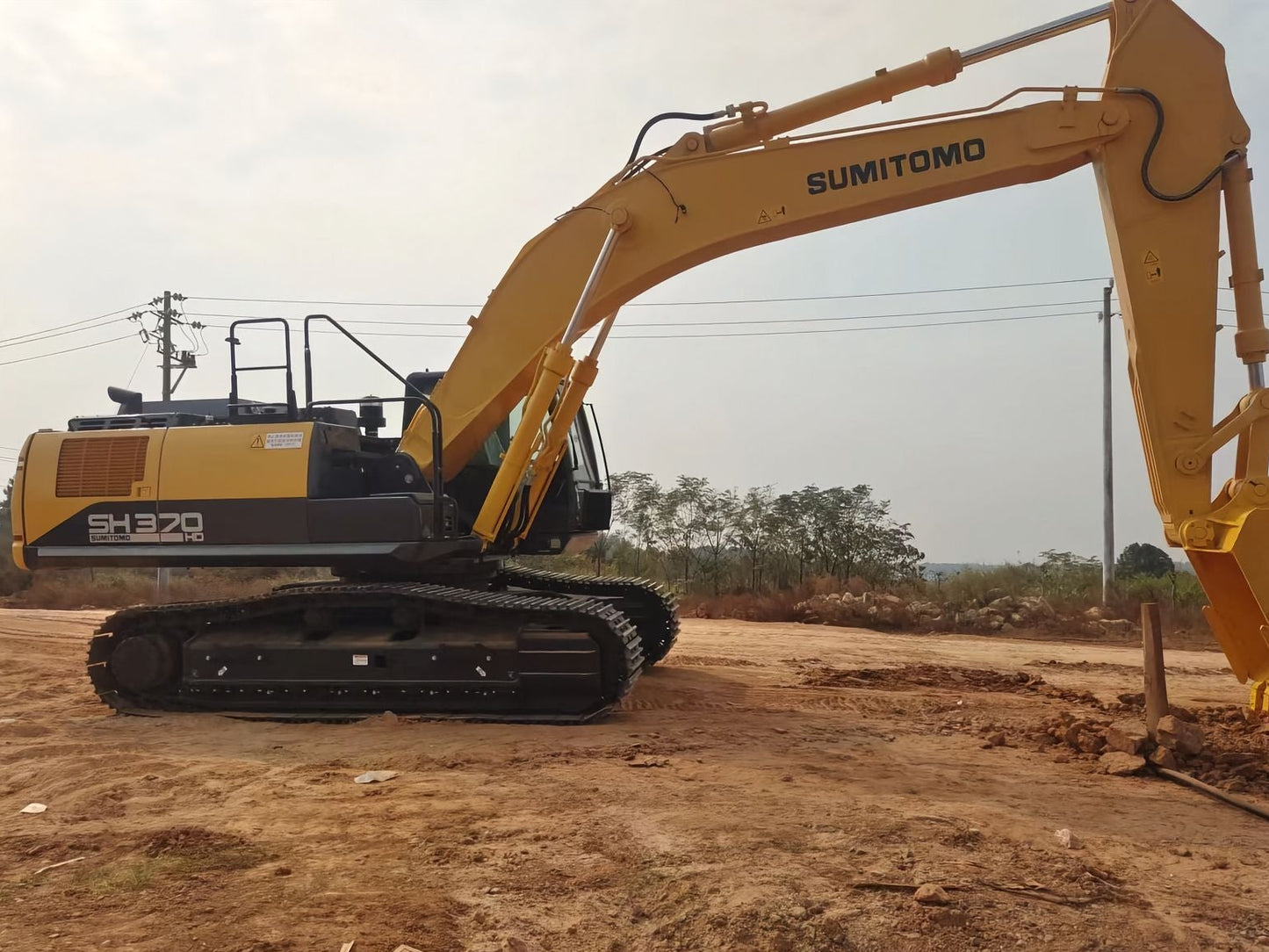 New Sumitomo SH370HD-7 Excavator for Sale detail view