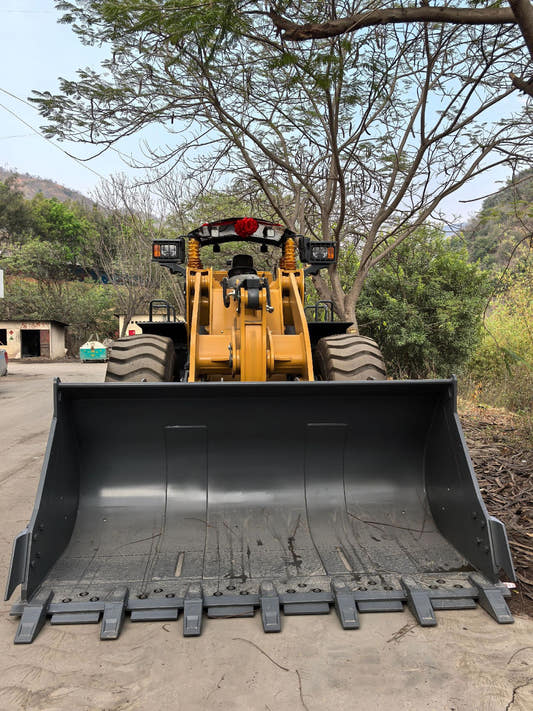 New Lonking ZL50E(C) Wheel Loader for Sale rear side view