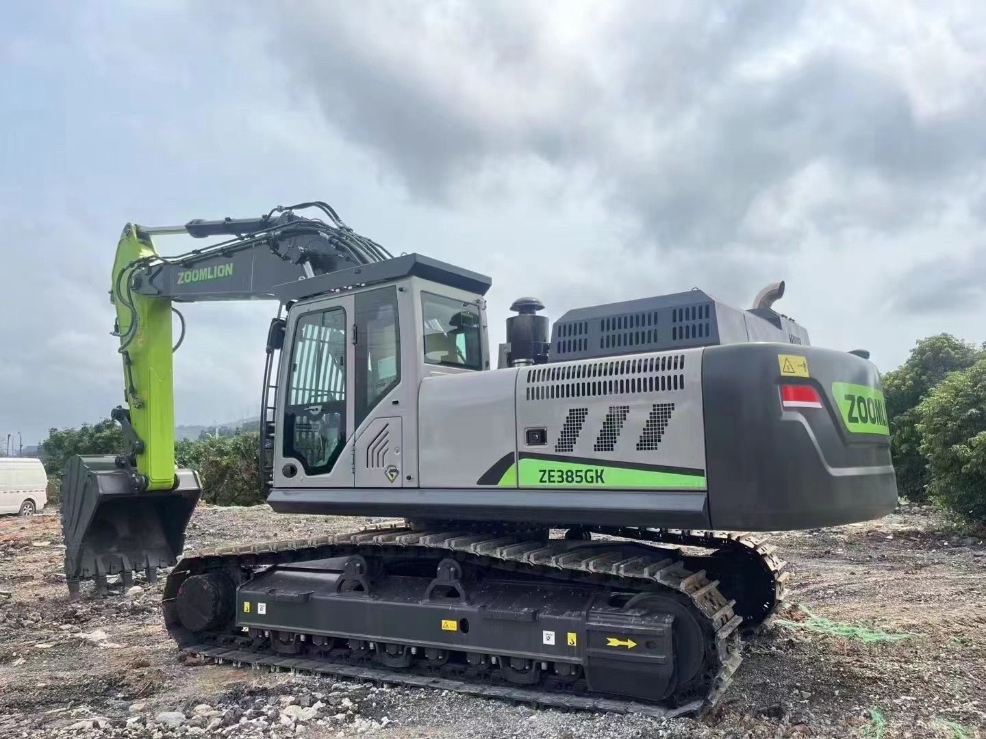 New Zoomlion ZE385GK Excavator for Sale front view