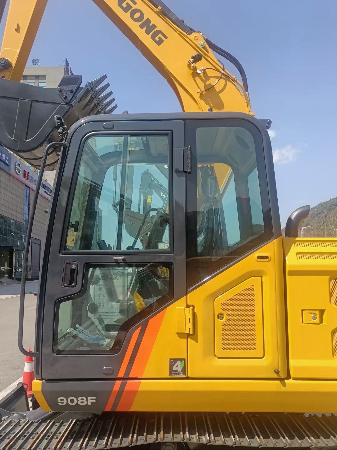New Liugong 908F Excavator for Sale detail view