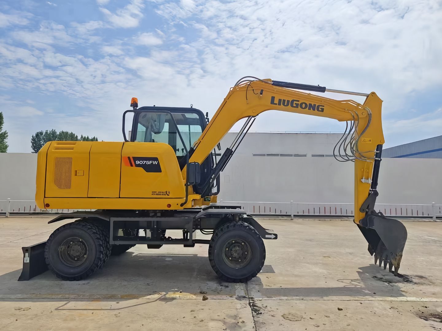 New Liugong 9075FWMAX Excavator for Sale detail view