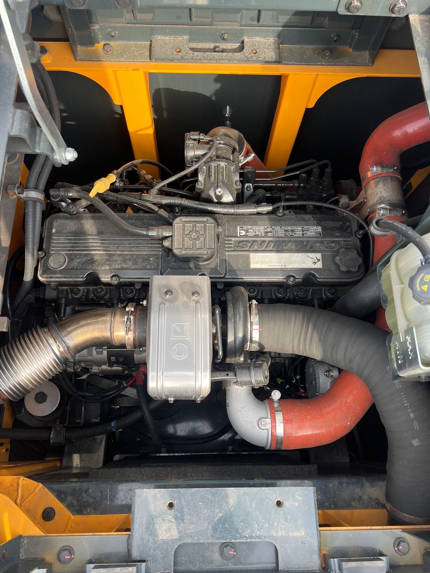 NEW HYUNDAI HX375L