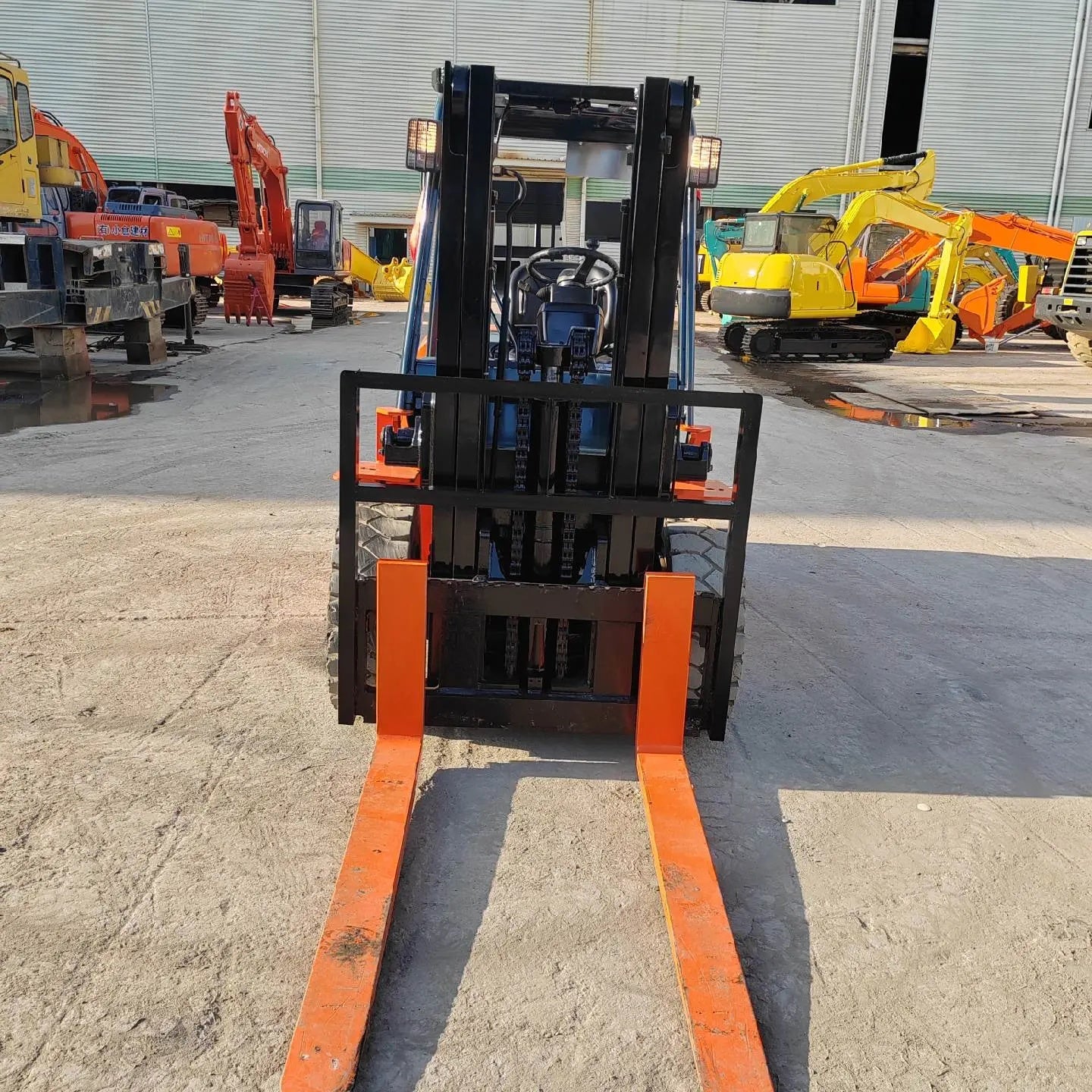 USED TOYOTA FORKLIFT FD50
