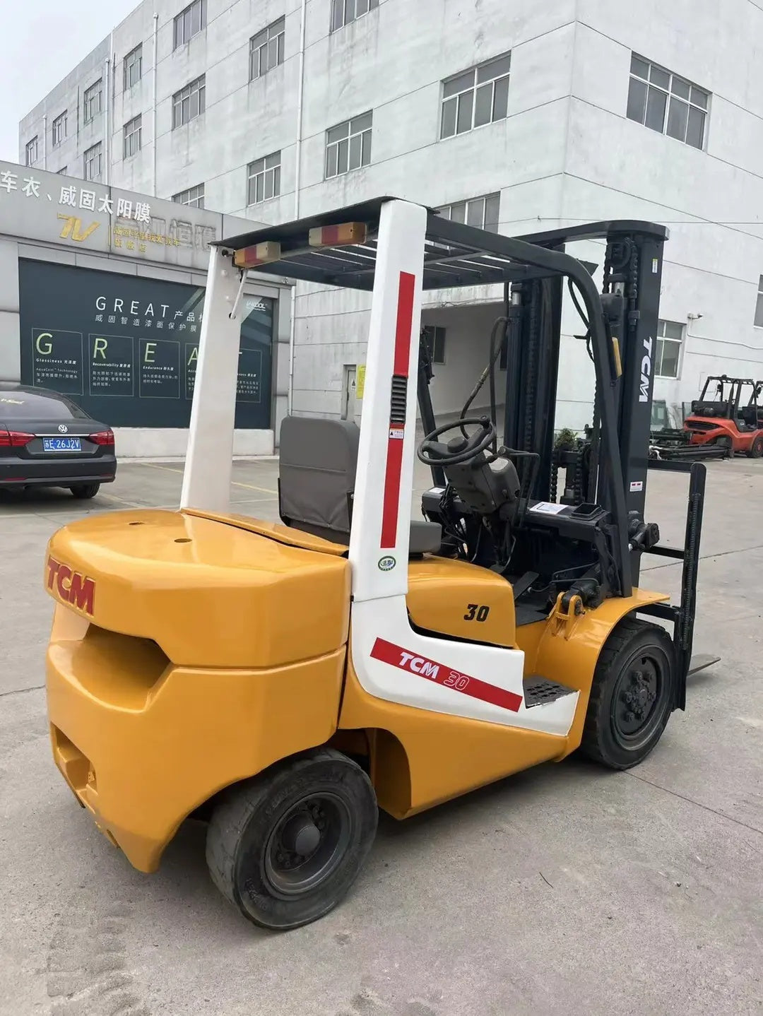 USED TCM FORKLIFT FD30
