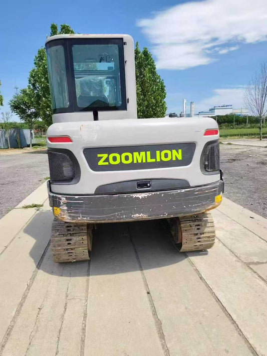 Used Zoomlion ZE60 Excavator for Sale rear side view