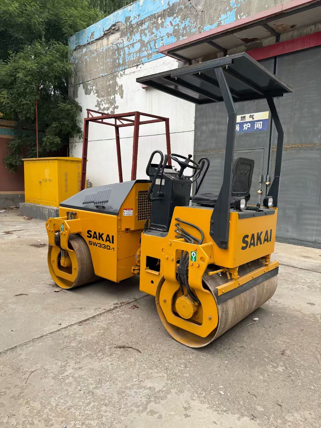 USED SAKAI SW330