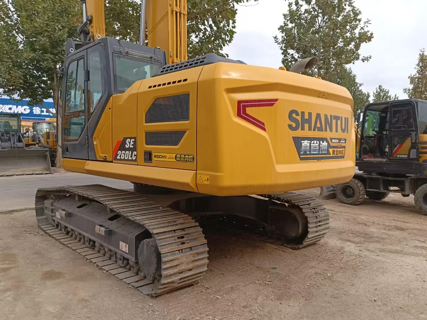 USED SHANTUI SE260LC
