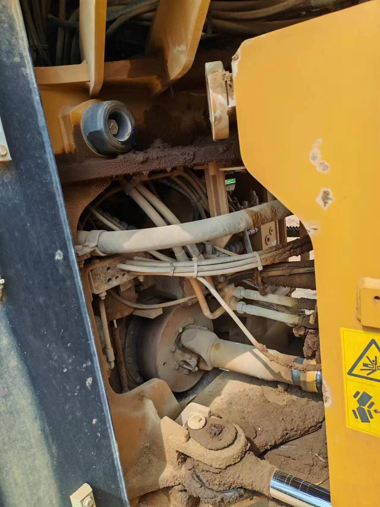 USED SEM 676D