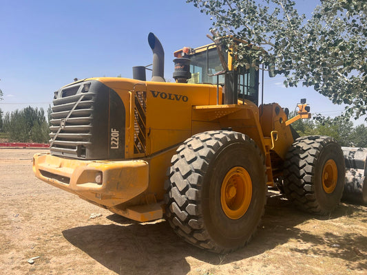 Used Volvo L220F Wheel Loader for Sale rear side view