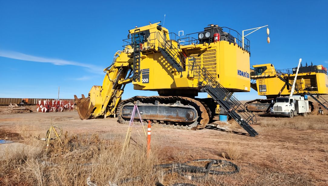 Used Komatsu PC4000 Excavator for Sale detail view