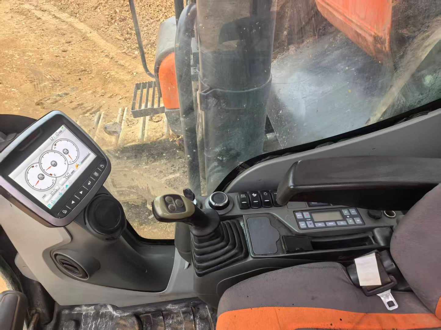 Used Doosan DX420LC-9 Excavator for Sale detail view