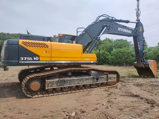 Used Hyundai R375LVS Excavator for Sale rear side view