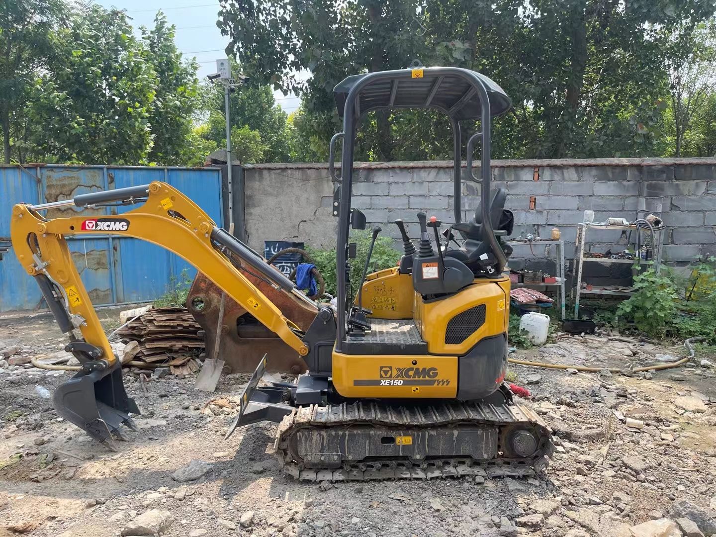 USED XCMG XE15D
