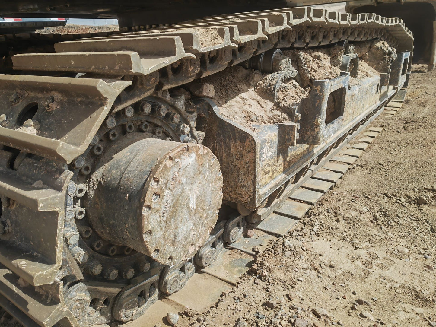 USED XCMG XE600DK