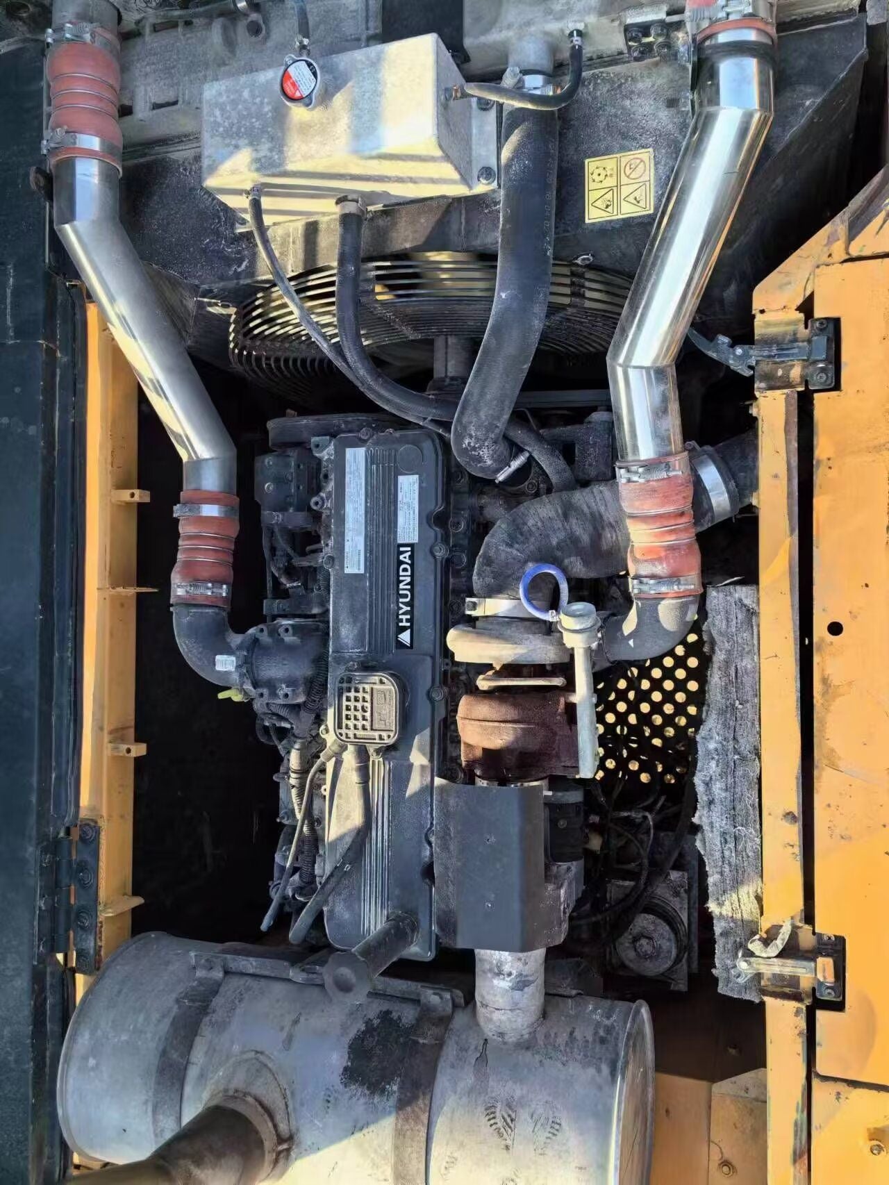 USED HYUNDAI R385LVS