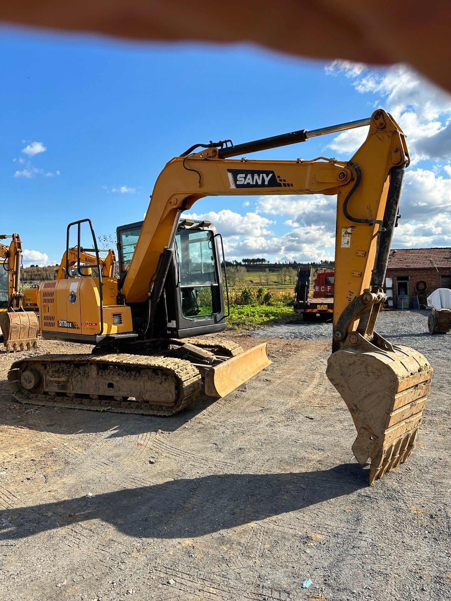 USED SANY SY75C-9
