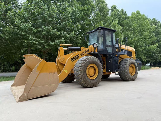 Used Sem 665F Wheel Loader for Sale rear side view