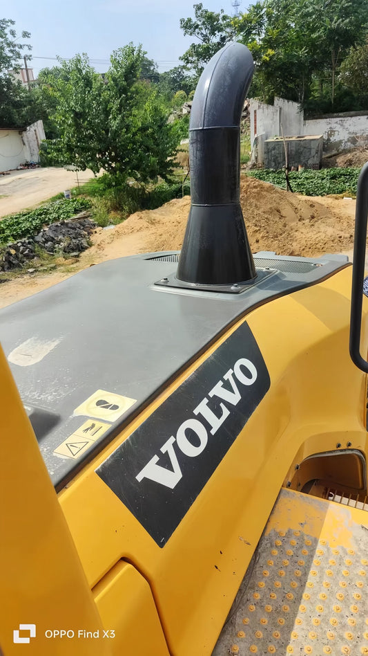 Used Volvo L250G Wheel Loader for Sale rear side view