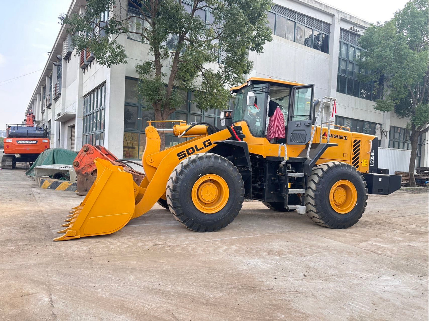 USED SDLG LG958L