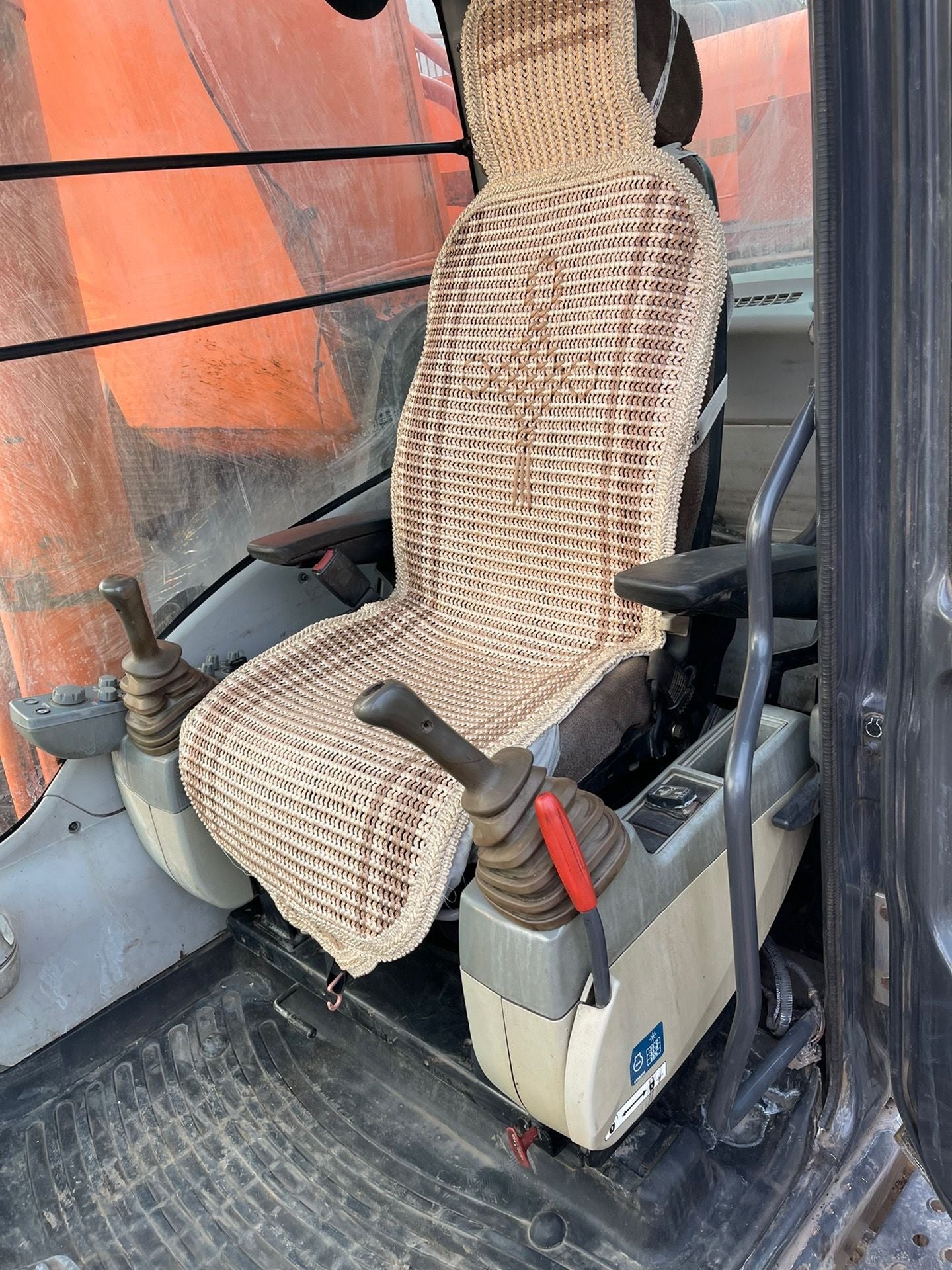 USED HITACHI ZX670LCH-5G