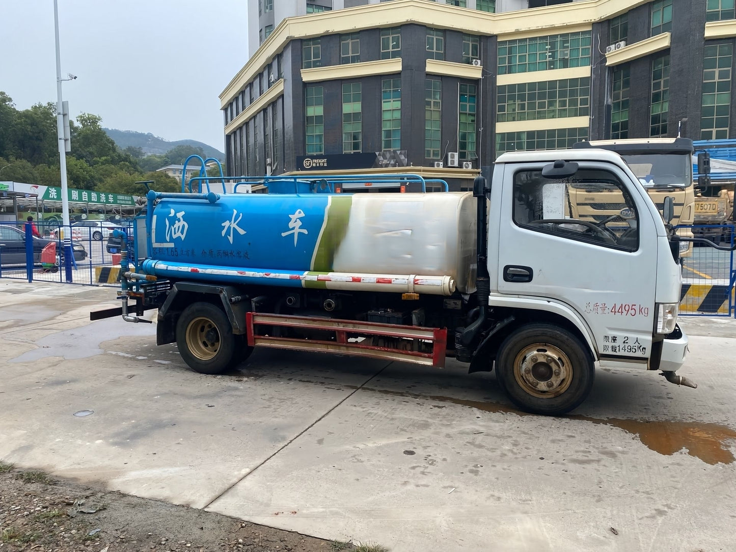 Used Dongfeng DFAC KINLAND 5CBM Water Sprinkler Truck for Sale - Alternative Stock detail view
