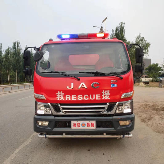 Used JAC JUNLING LIGHT Water Tank Fire Truck for Sale rear side view