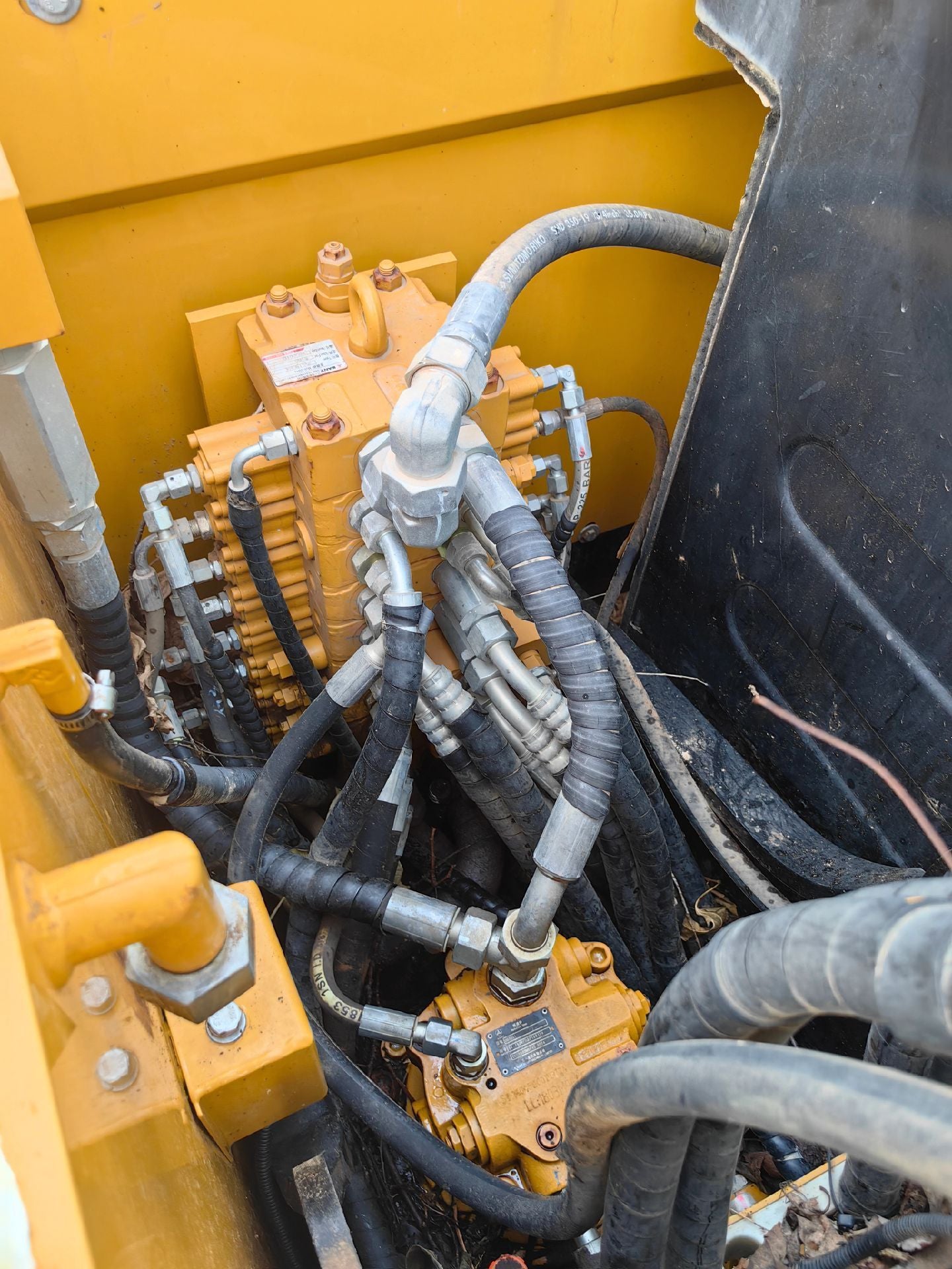 USED SANY SY65C