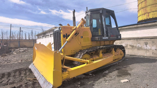 Used Komatsu D85-21 Bulldozer for Sale front working view for sale