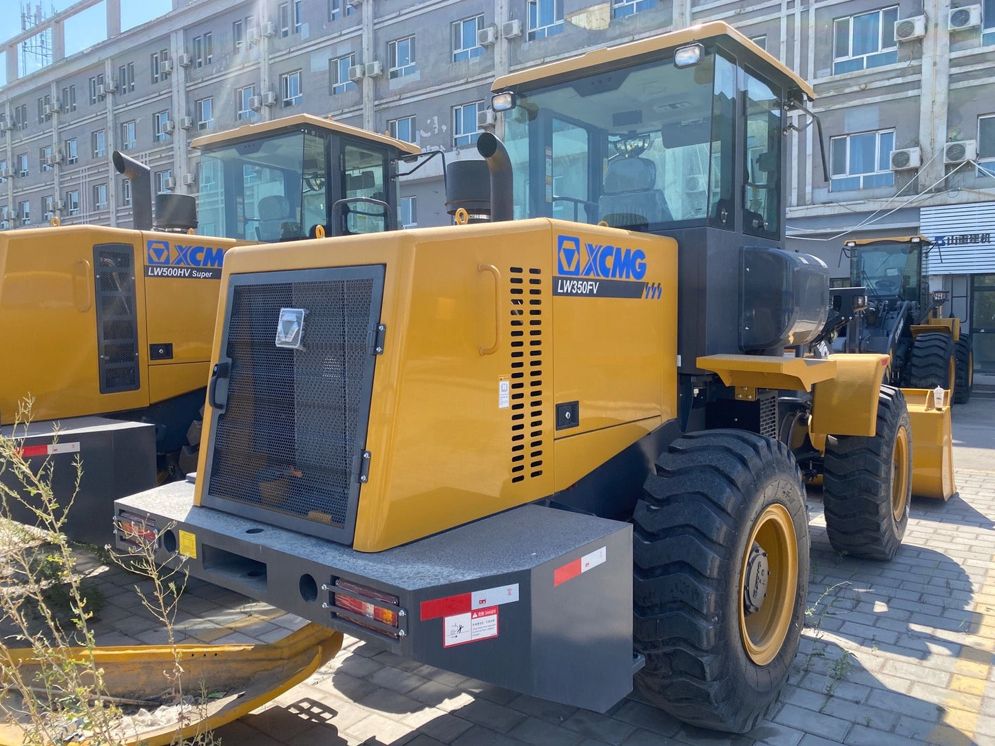 Used XCMG LW350FV Wheel Loader for sale operator cabin for sale