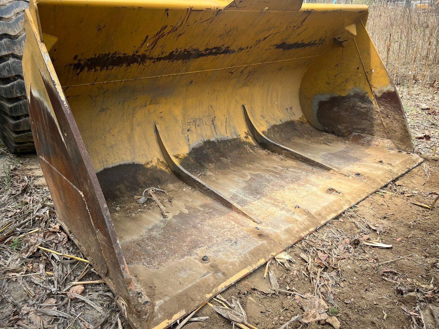 Used XCMG XC972Wheel Loader for sale engine and hydraulic area for sale