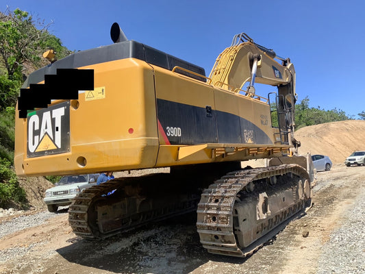 Used CAT 390D crawler excavator real inventory view 2