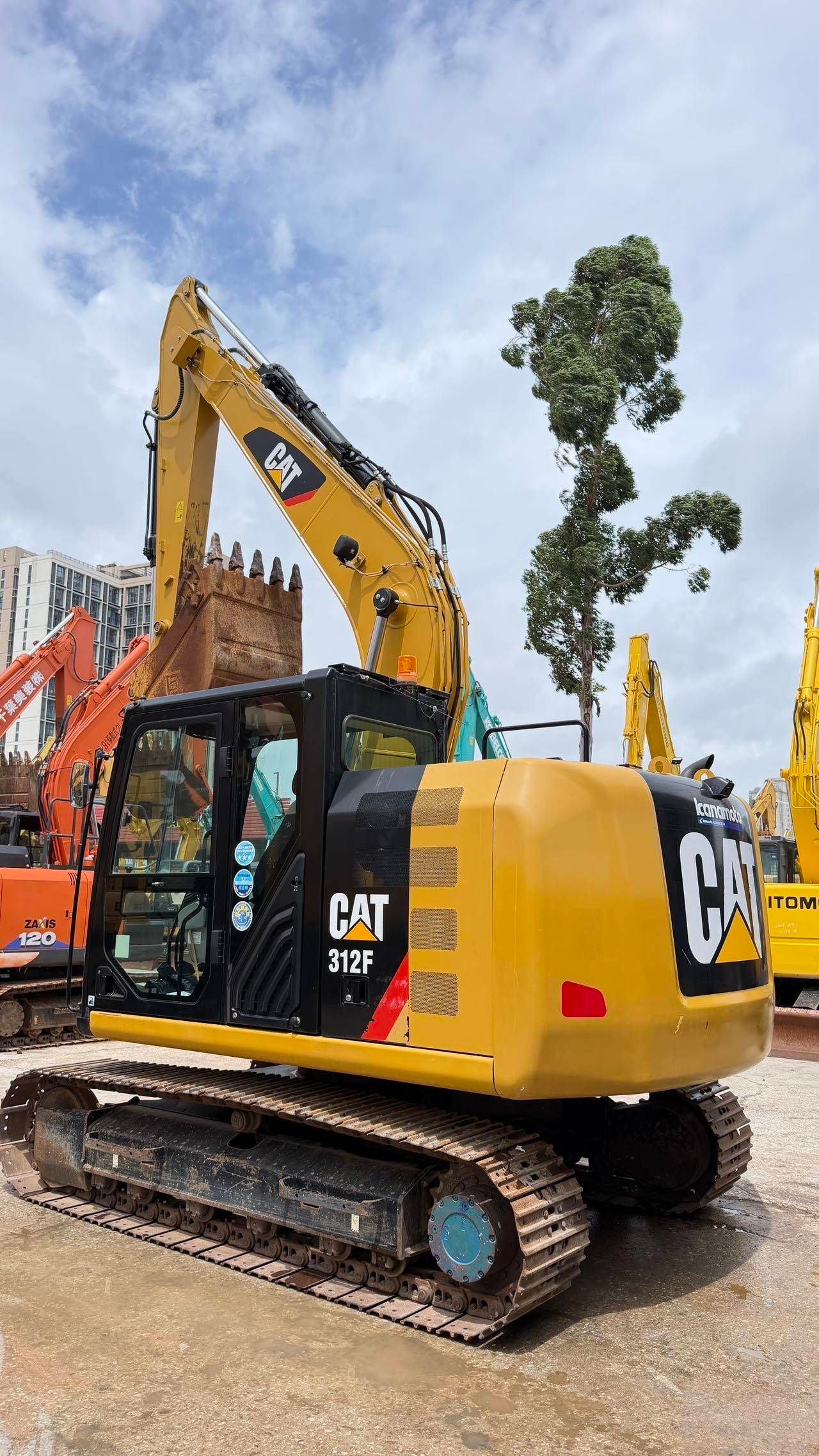 Used CAT 312F Crawler Excavator for Sale - real inventory photo 6