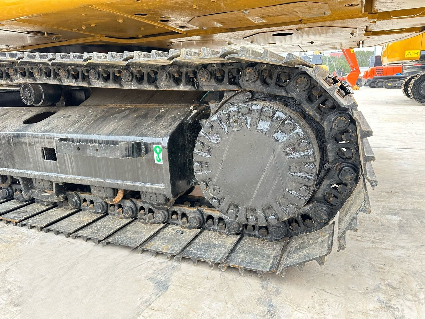 Used CAT 323D2L Crawler Excavator for Sale - real inventory photo 7