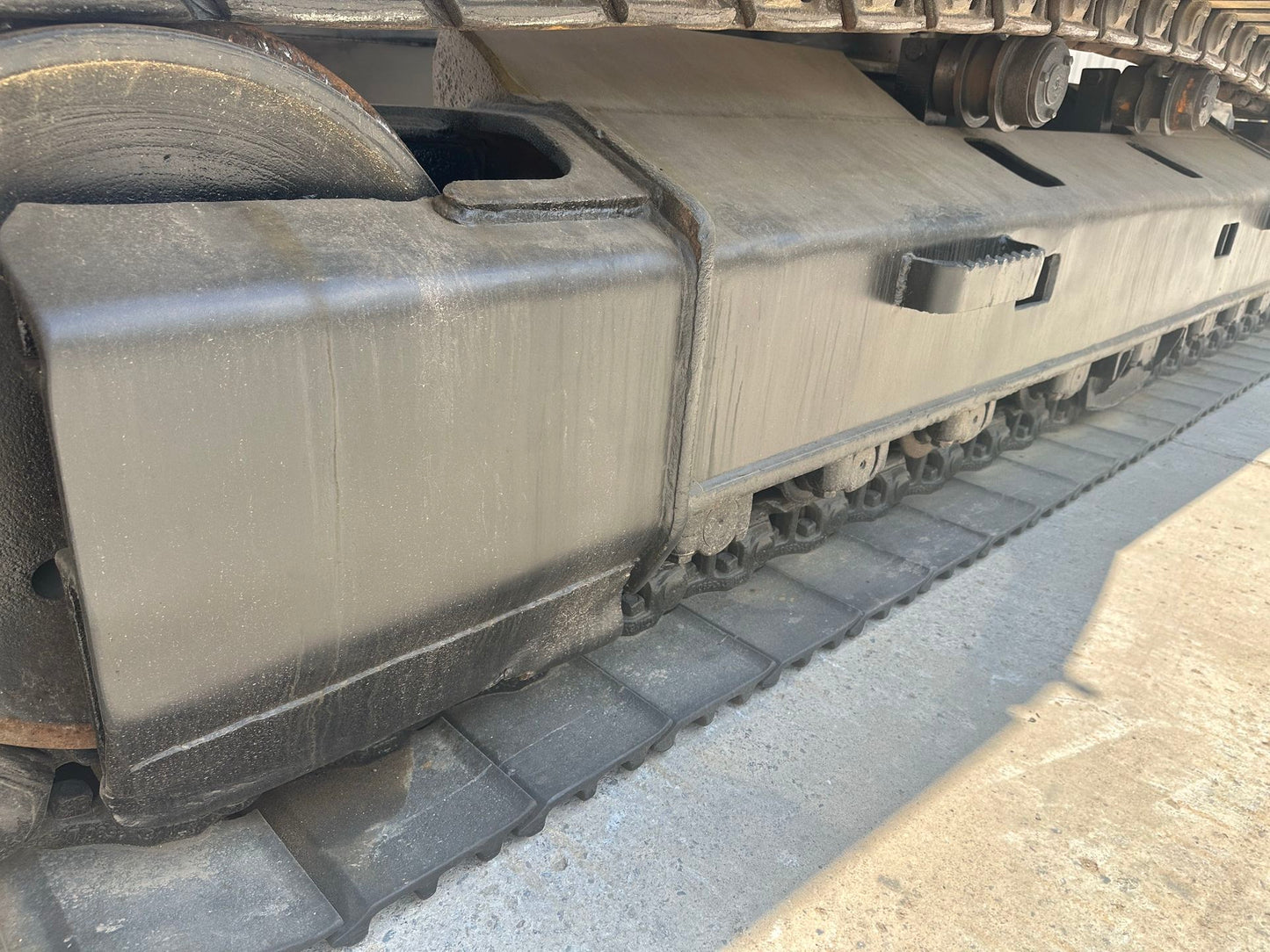 Used CAT 330BL crawler excavator real inventory view 6