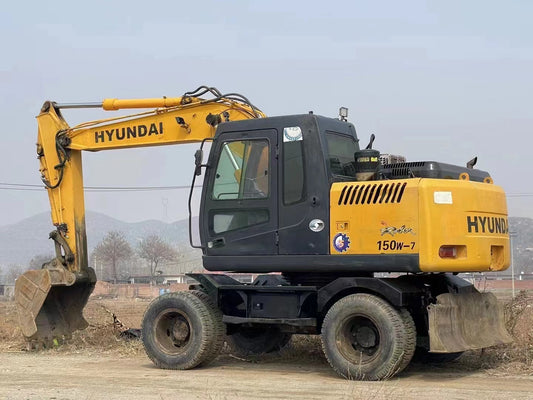 Used Hyundai R150W Excavator for Sale rear side view