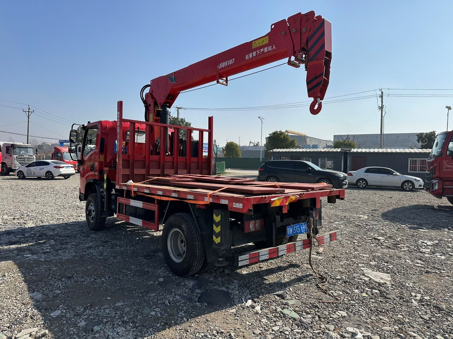 Used Shacman 160HP Truck-Mounted Crane for Sale detail view
