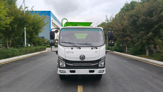 Used Dongfeng HUASHEN 6M³ Food Waste Truck for Sale rear side view
