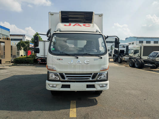 Used JAC SHUANGLING 18M³ C-CLASS Refrigerated Truck for Sale rear side view
