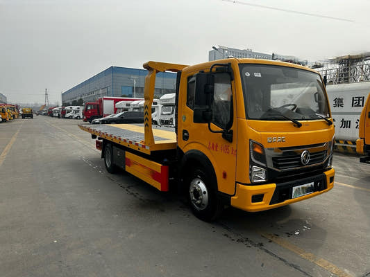 Used Dongfeng 160HP Road Wrecker Truck for Sale rear side view