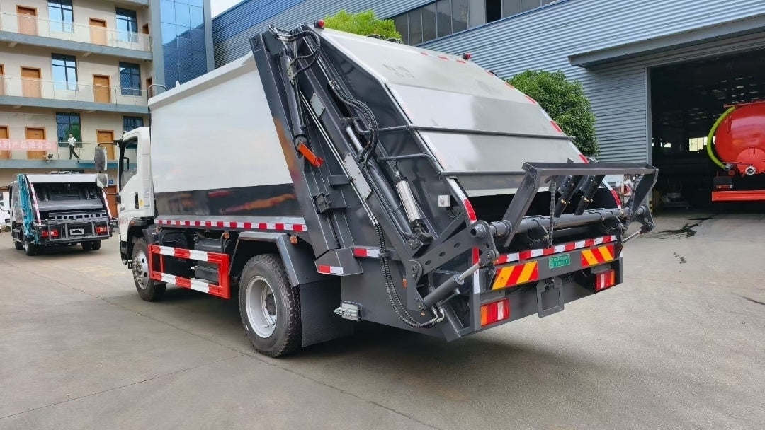 Used Sinotruk HOWO 12M³ Compressed Garbage Truck for Sale detail view