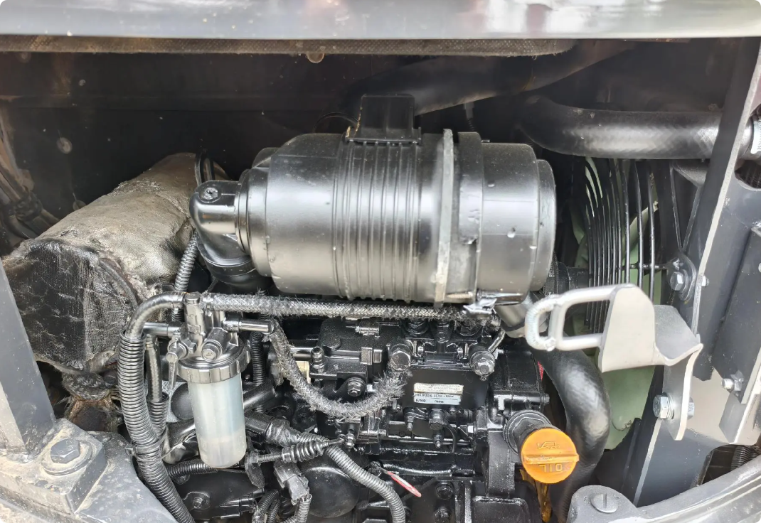 Used Komatsu PC20MR Excavator for Sale engine and hydraulic area for sale