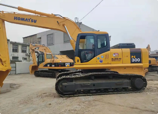 Used Komatsu PC300-8M0 Crawler Excavator for Sale - real inventory photo 2