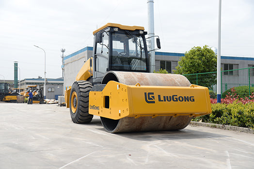 New Liugong 6622EG4 DUAL-DRIVE Road Roller for Sale front view