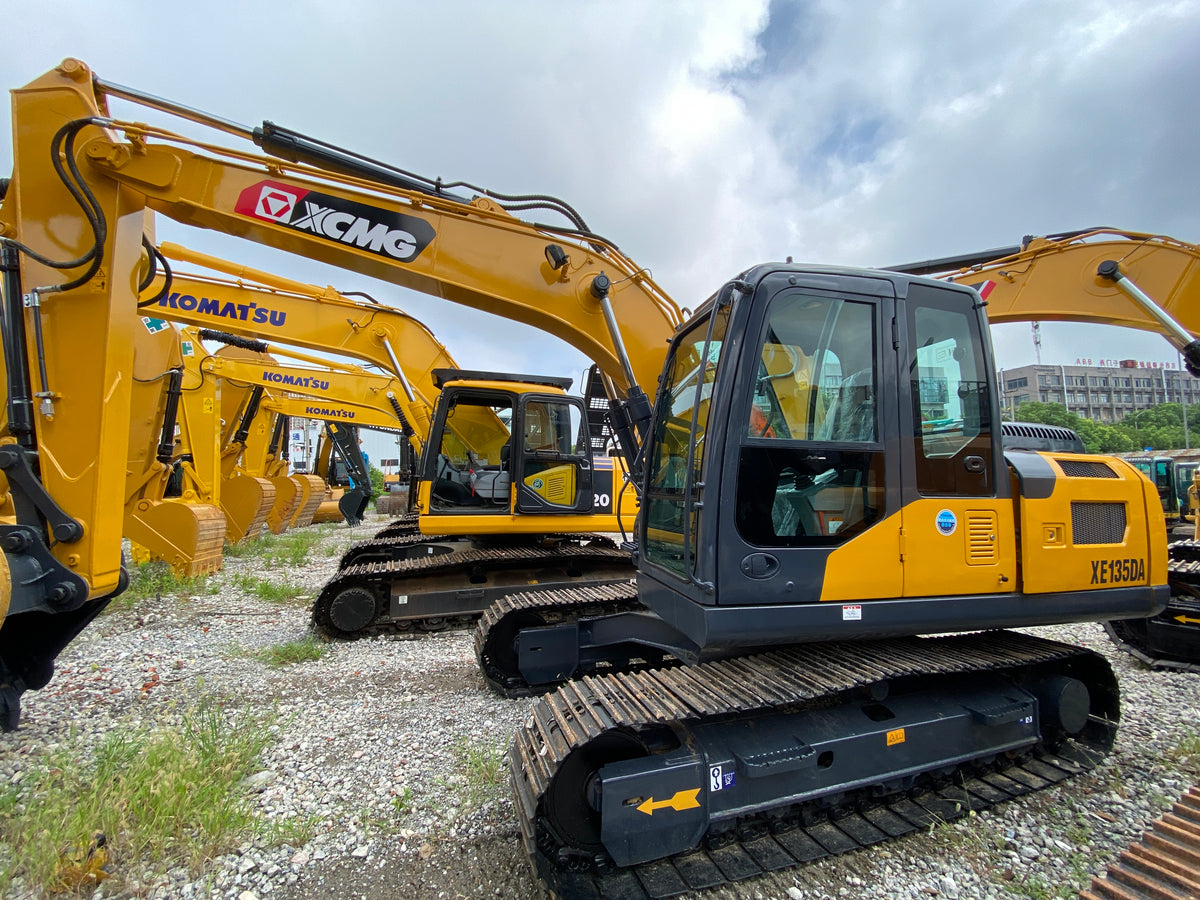Used XCMG XE135DA crawler excavator real inventory view 8