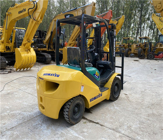 Used Komatsu FD30 Forklift for Sale - Alternative Stock rear side view