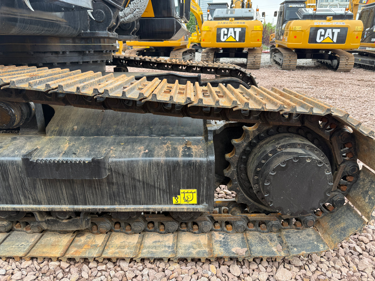 Used SANY SY365H crawler excavator real inventory view 6