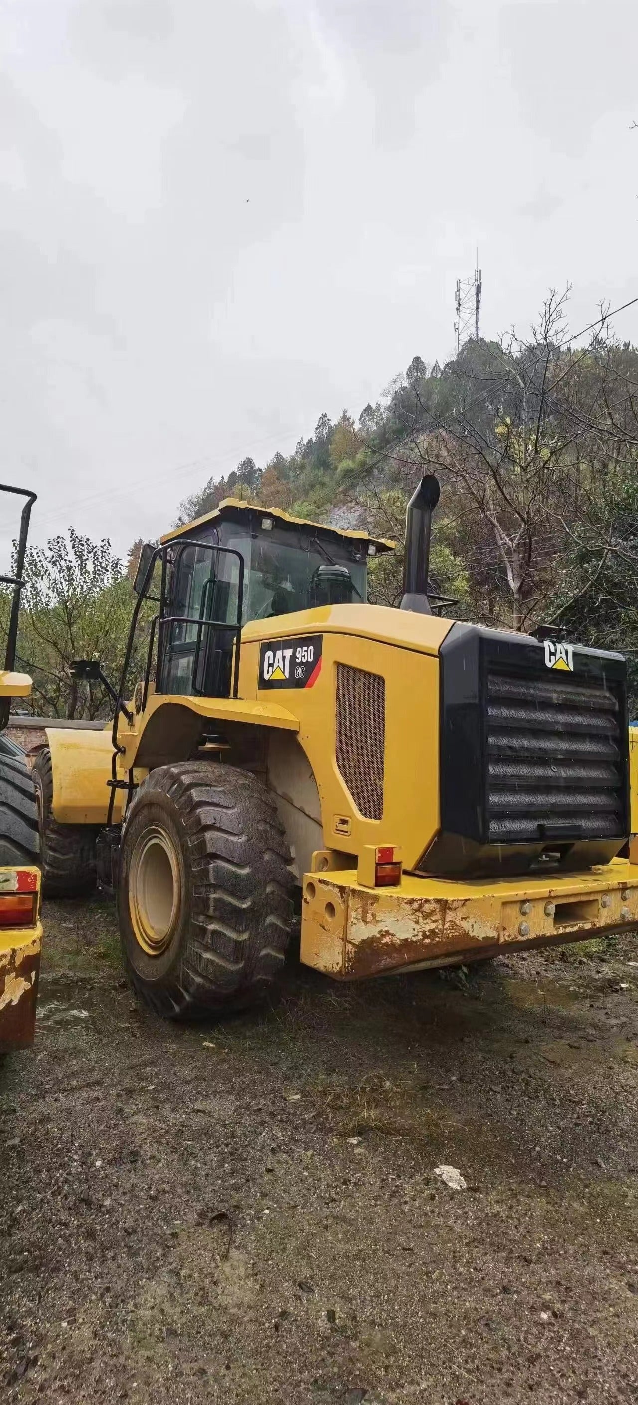 USED CAT 950GC