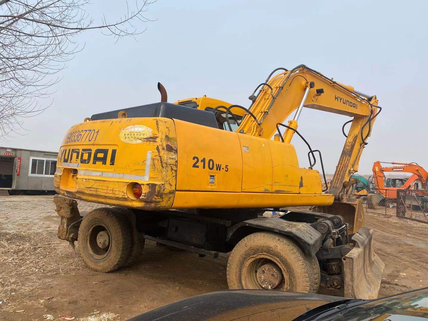 USED HYUNDAI R210W-5