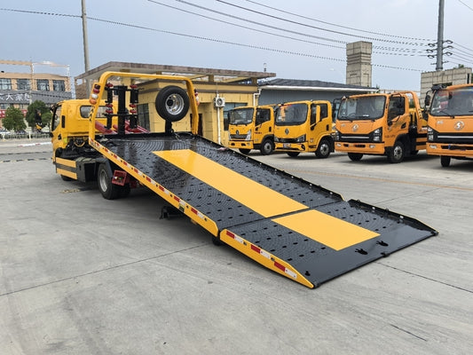 Used JAC 130HP Road Wrecker Truck for Sale rear side view